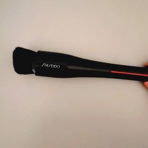 Shiseido Hasu Fude Foundation brush